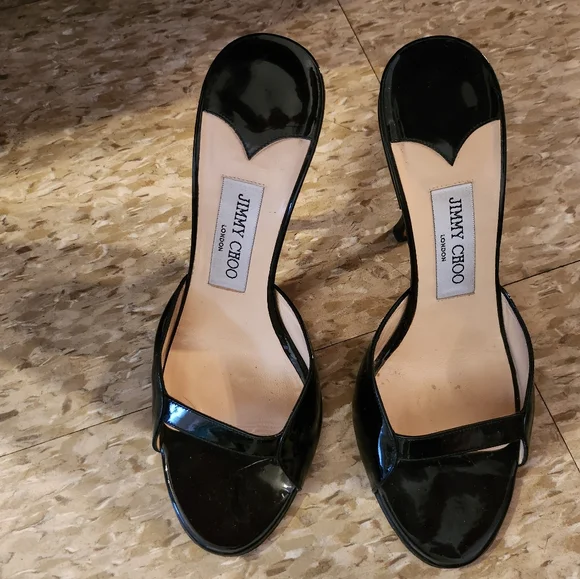Jimmy Choo Black Patent Sexy Heels - Picture 4 of 5